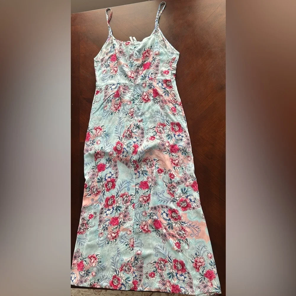Jaase Multicolor Floral Maxi Dress - Picture 11 of 12